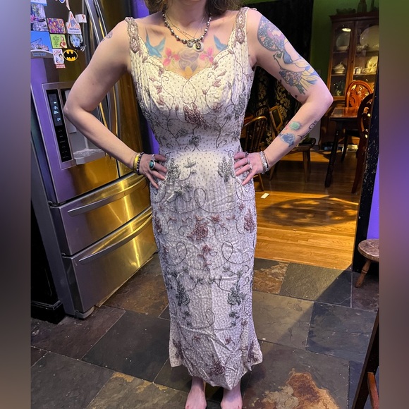 Mignon high End Designer Heavily Beaded Evening Gown Dress - Picture 5 of 9